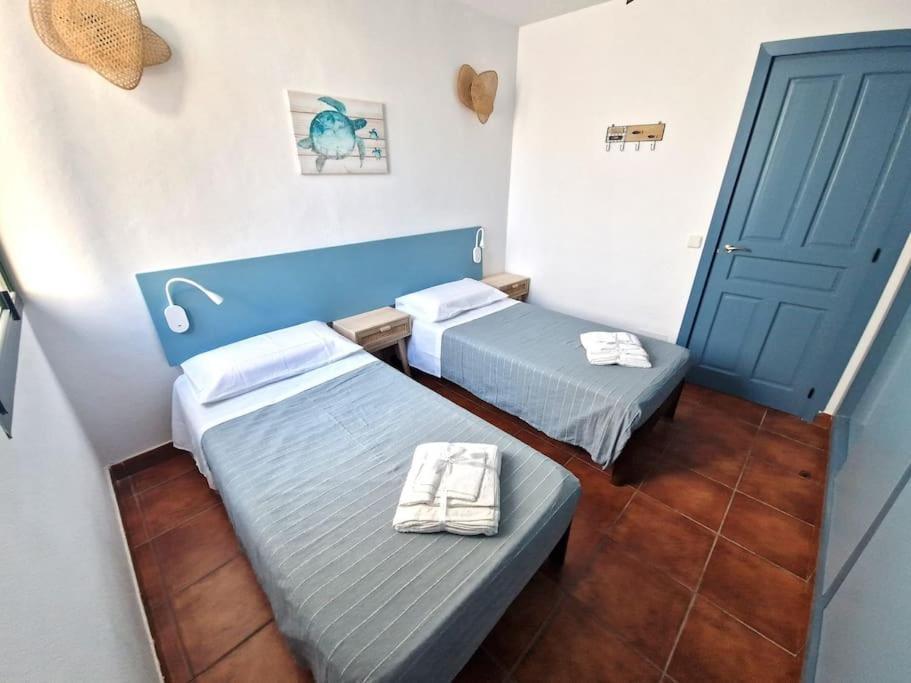 Casa Tortuga Con Piscina Com Apartment Cala en Bosch Luaran gambar